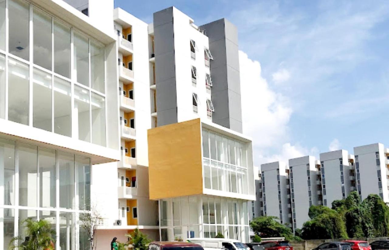 Aero Room Tangerang Exterior photo